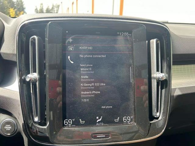 2019 Volvo XC40 Momentum