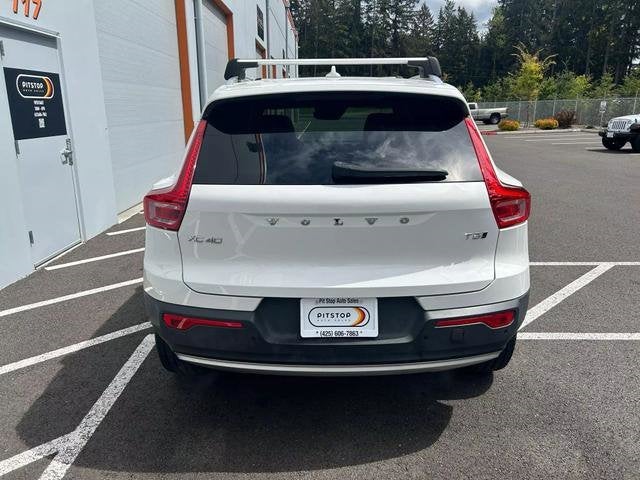 2019 Volvo XC40 Momentum